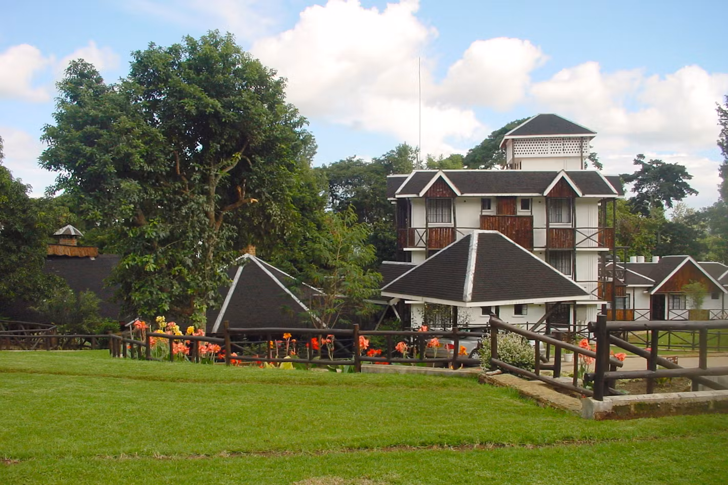 Aishi Machame Hotel