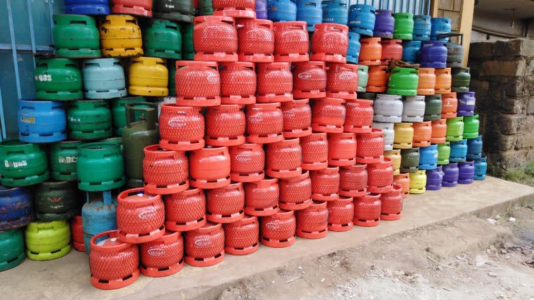 A photo of gas cylinders on display. /JIJI KENYA