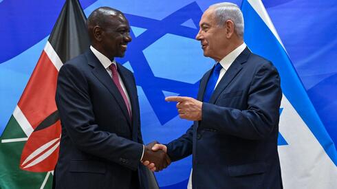 President William Ruto (left) during a past meeting with Israel's Prime Minister Benjamin Netanyahu (right). /YNET NEWS