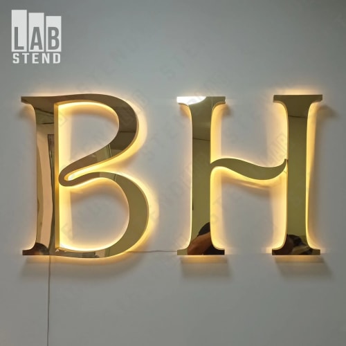 Illuminated letters, Qabarıq işıqlı hərflər, Световые буквы