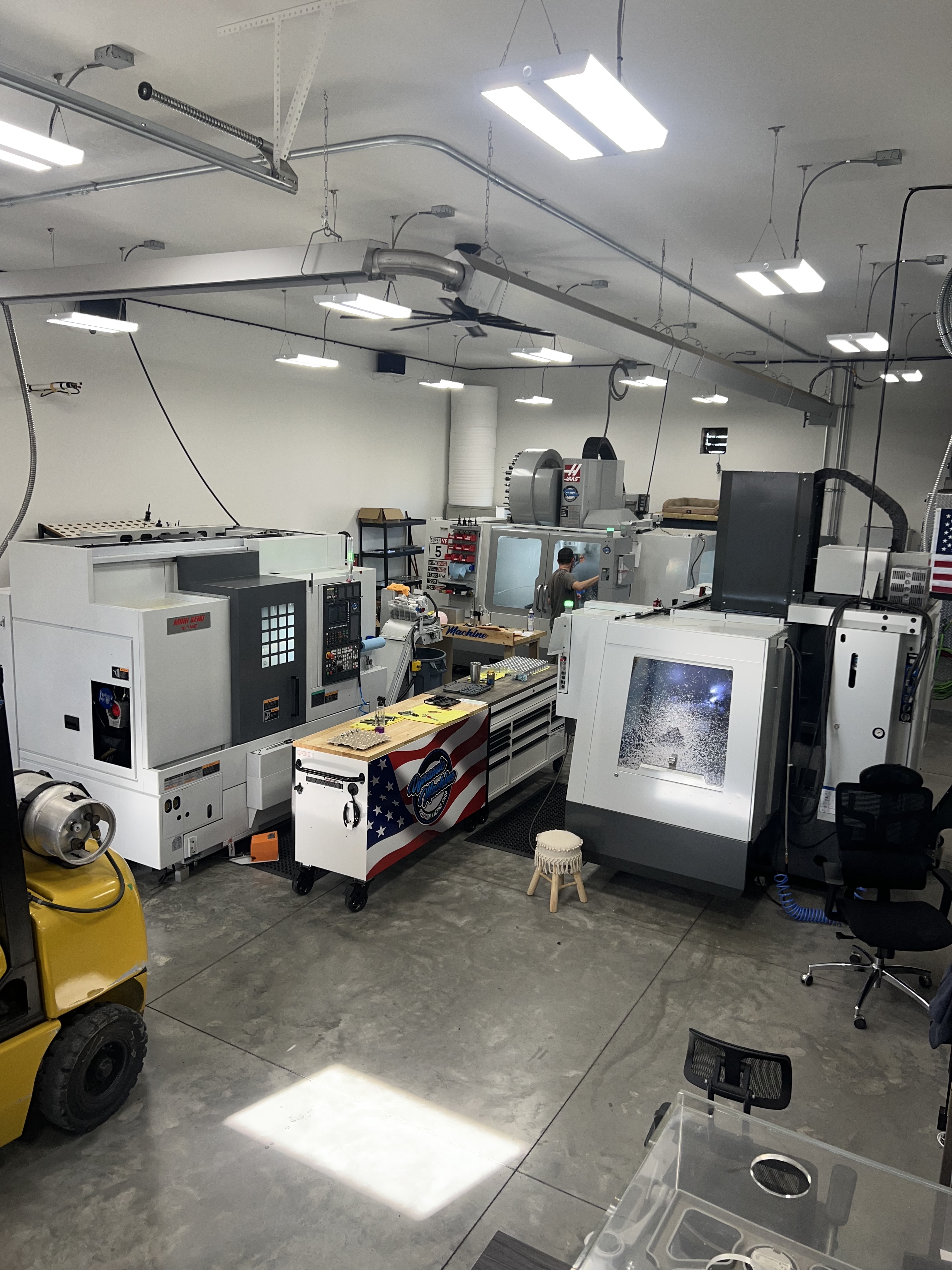 DMECNC — Dynamic Machine & Engineering · Precision CNC