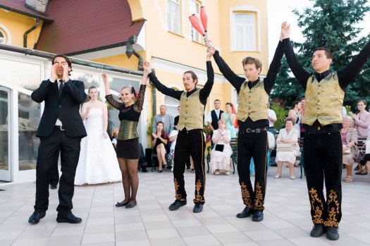 A zsonglőr galéria új lapon nyílik meg