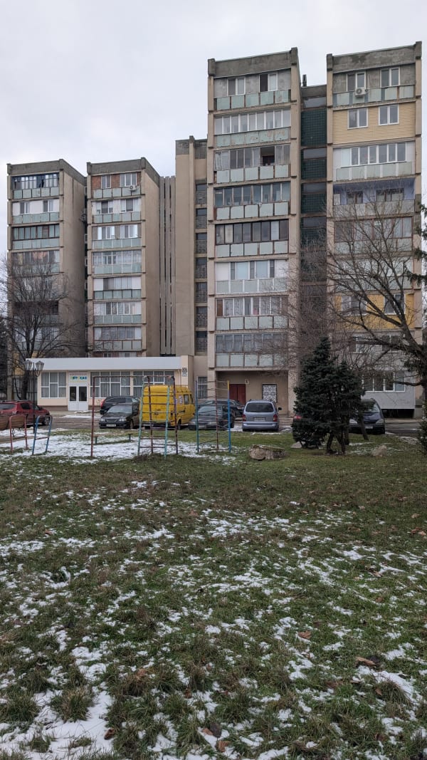 Residential Block - Rîbnița Pobedy Avenue