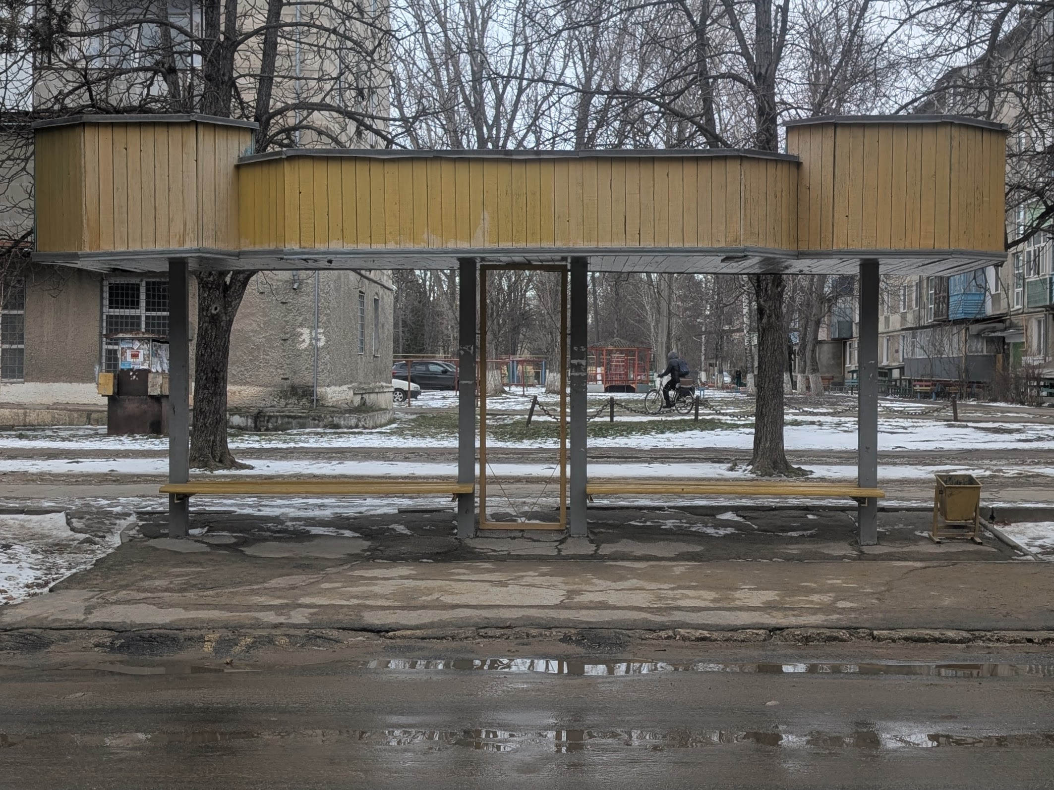 Bus Stop - Rîbnița Pobedy North 2