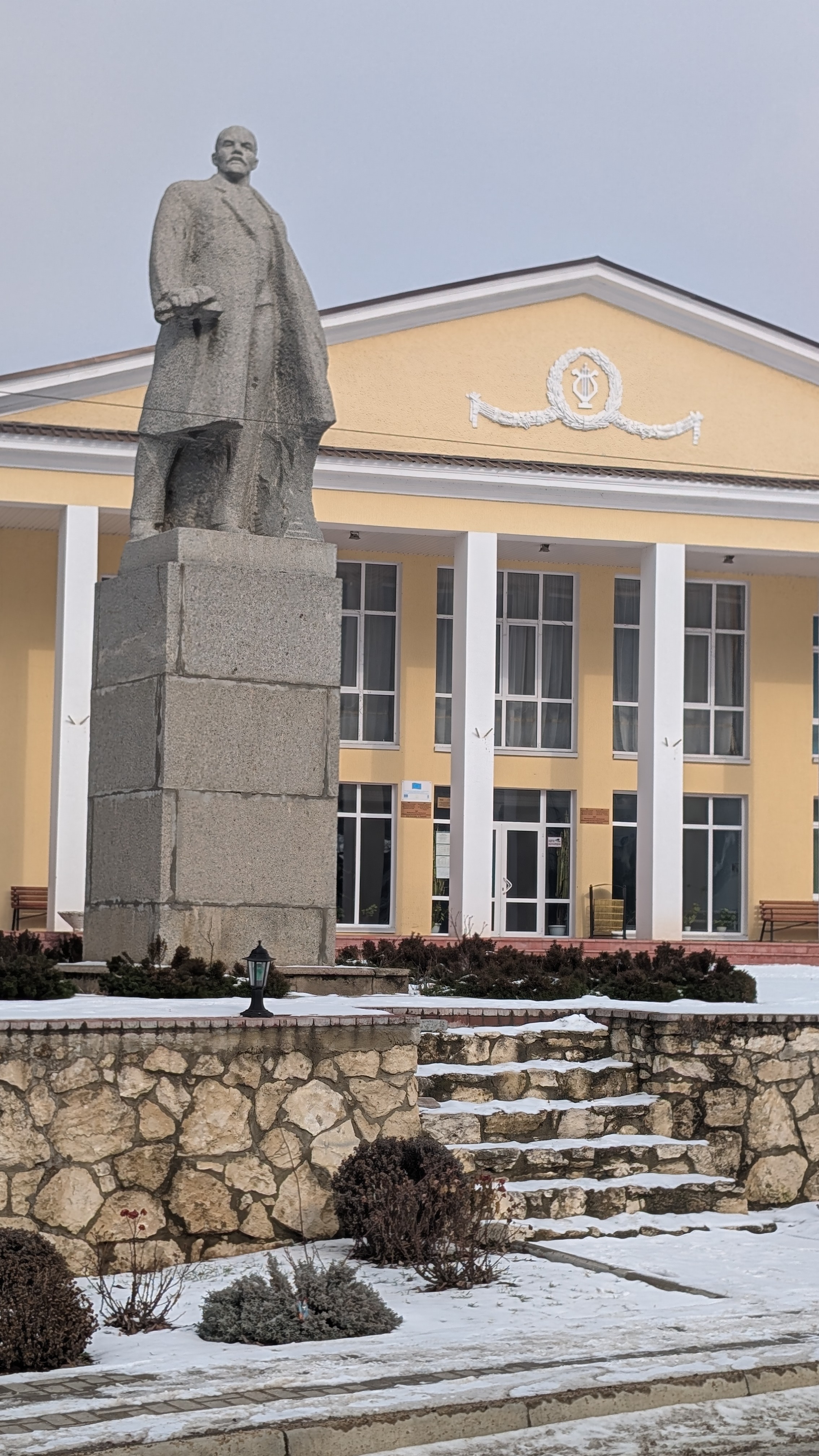 Statue - Lenin - Rașcov
