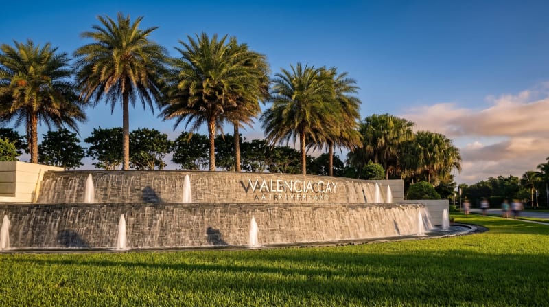 Valencia Cay – Photo 1