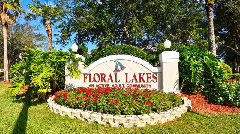 Floral Lakes – Photo 1