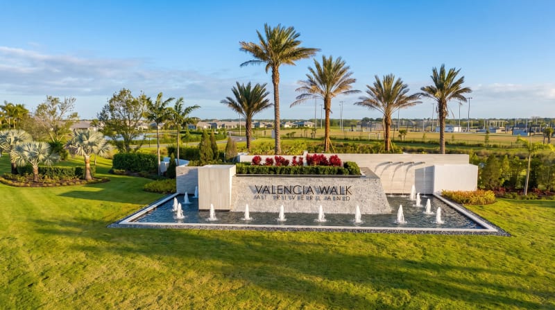 Valencia Walk at Riverland – Photo 1
