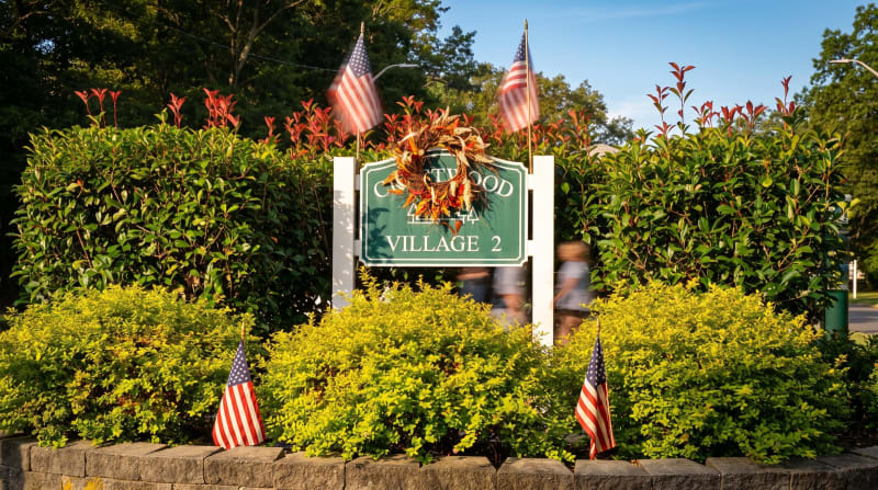 Crestwood Village 2 – Photo 1