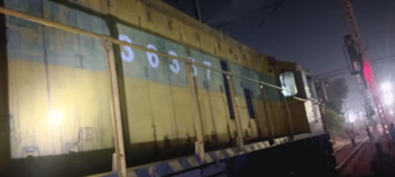 Robbery Attempt on Nanda Devi Express: Armed Miscreants Board Train En Route to Dehradun