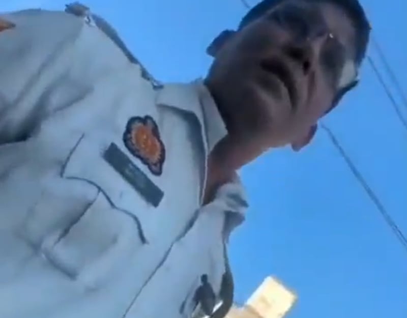 "Give ₹500, Everything Will Be Cleared": Hathras Traffic Cop's Alleged Bribe Demand Goes Viral