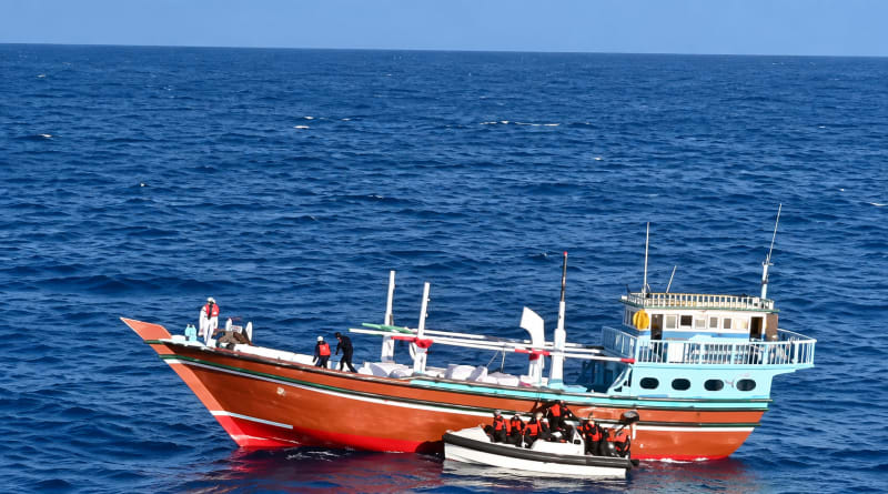 526 kg of heroin and meth worth ₹3,000+ crore seized at sea by the Coast Guard