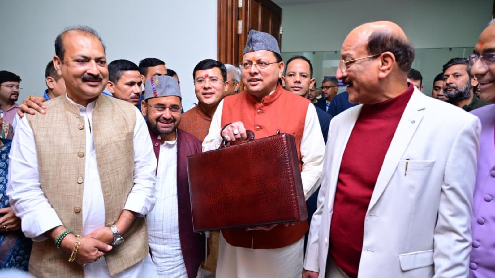 Uttarakhand govt tabled 11 bills, focusing on digital welfare delivery, legal reforms, gambling regulation, minority welfare, and administrative amendments.