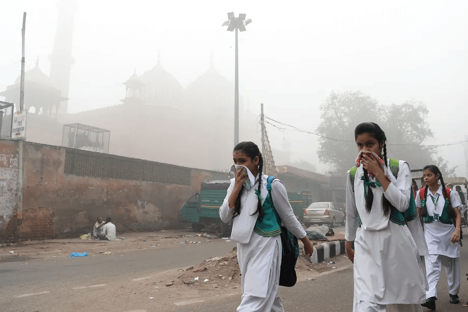 India’s Air Crisis Deepens; UP’s Loni Emerges as World’s Most Polluted
