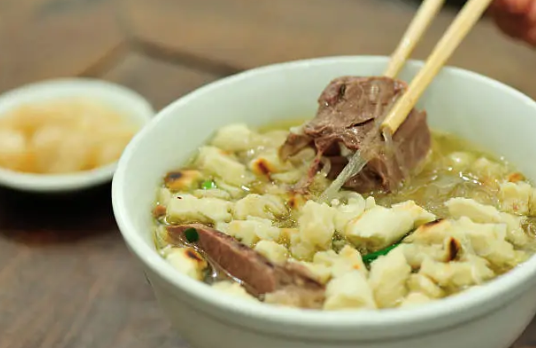 Yangrou Paomo