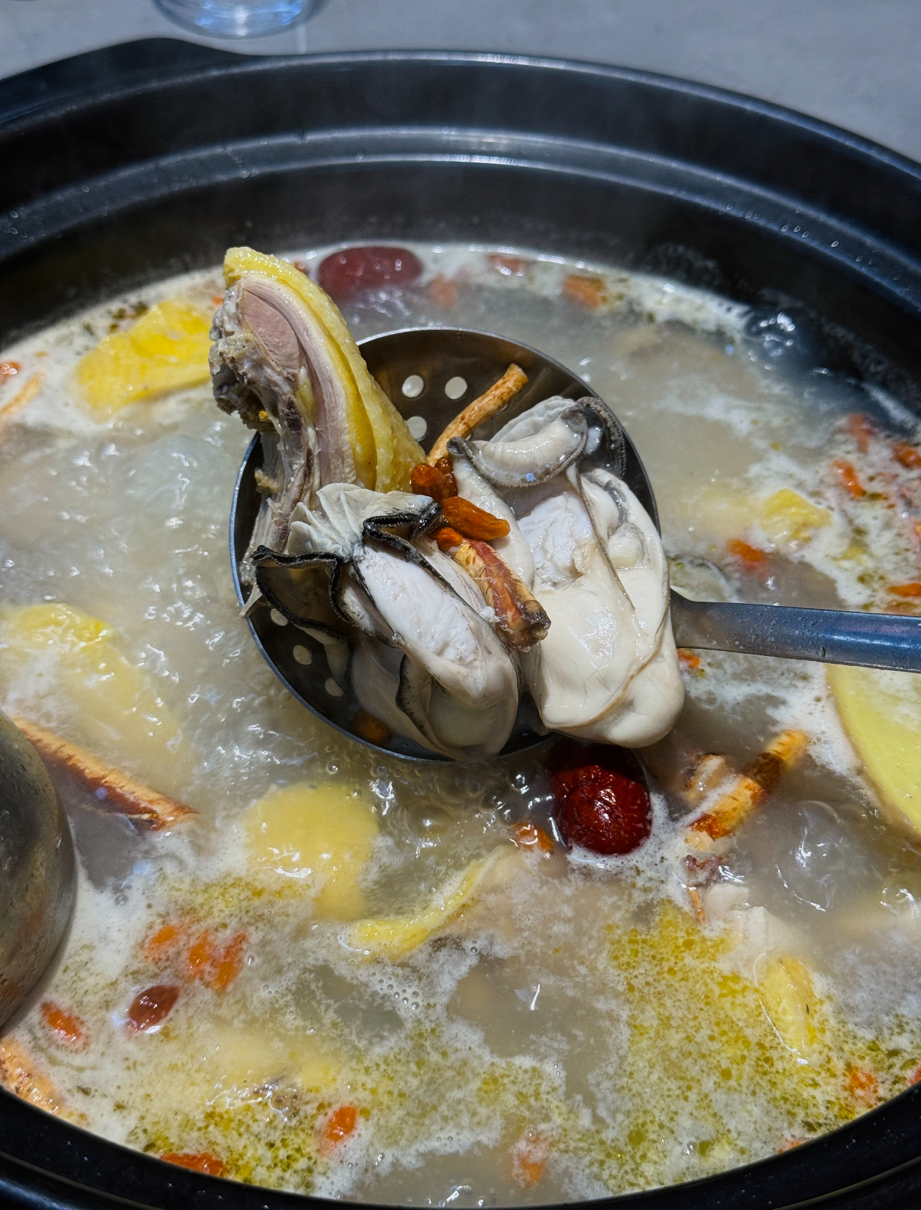 Oyster & Chicken Hotpot
