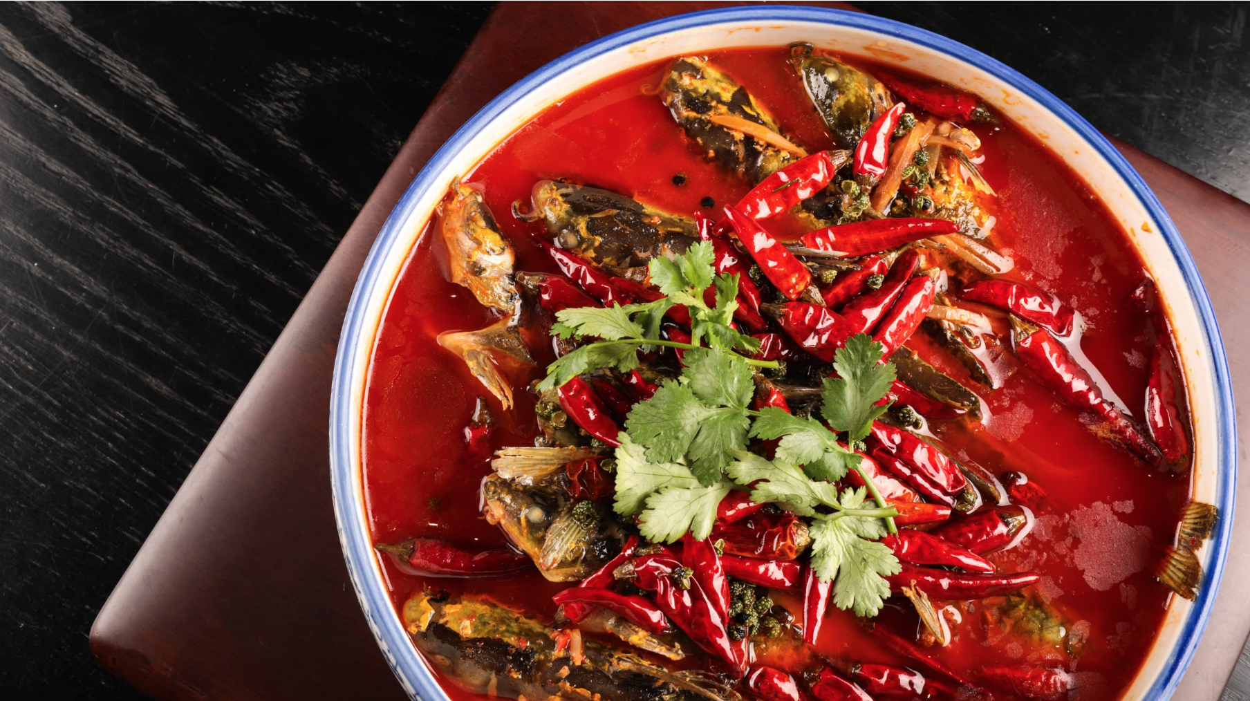 Bai-style sour and spicy fish