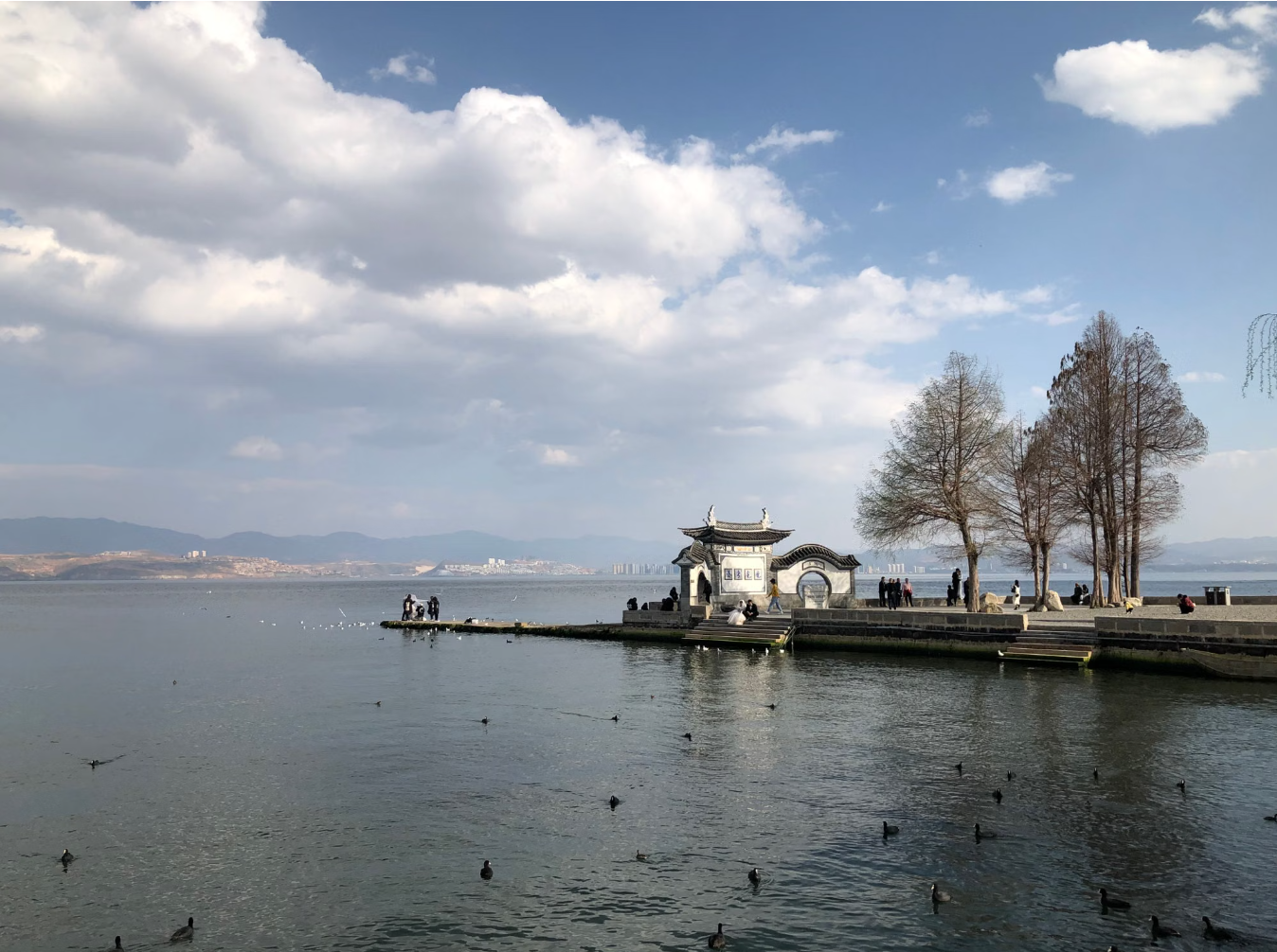 Dianchi Lake at sunset
