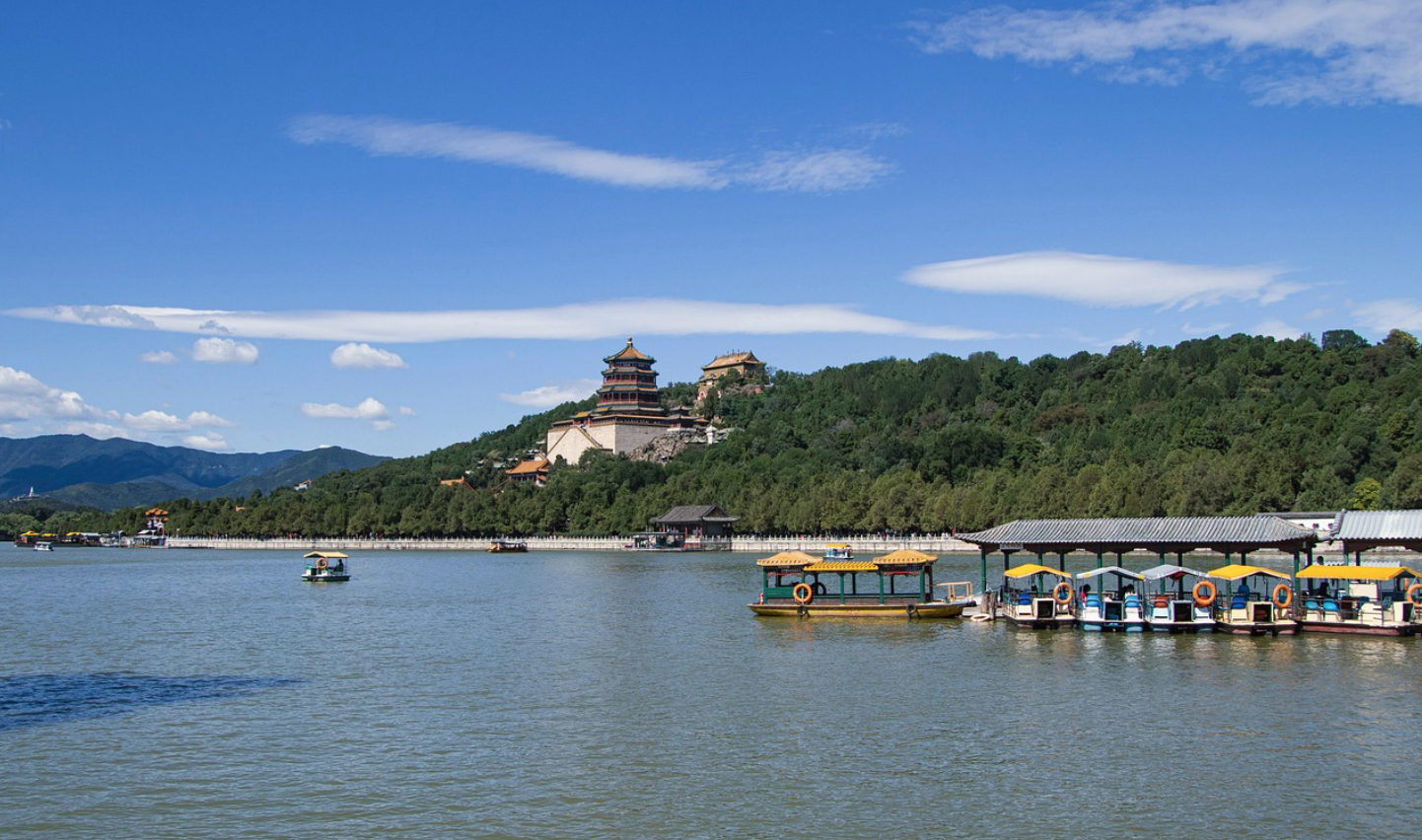 Kunming skyline or Dianchi Lake