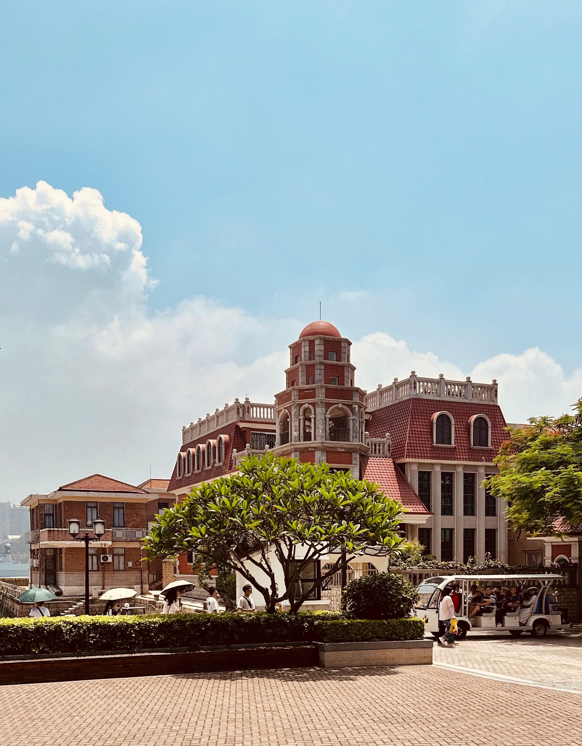 Gulangyu island villas and sea
