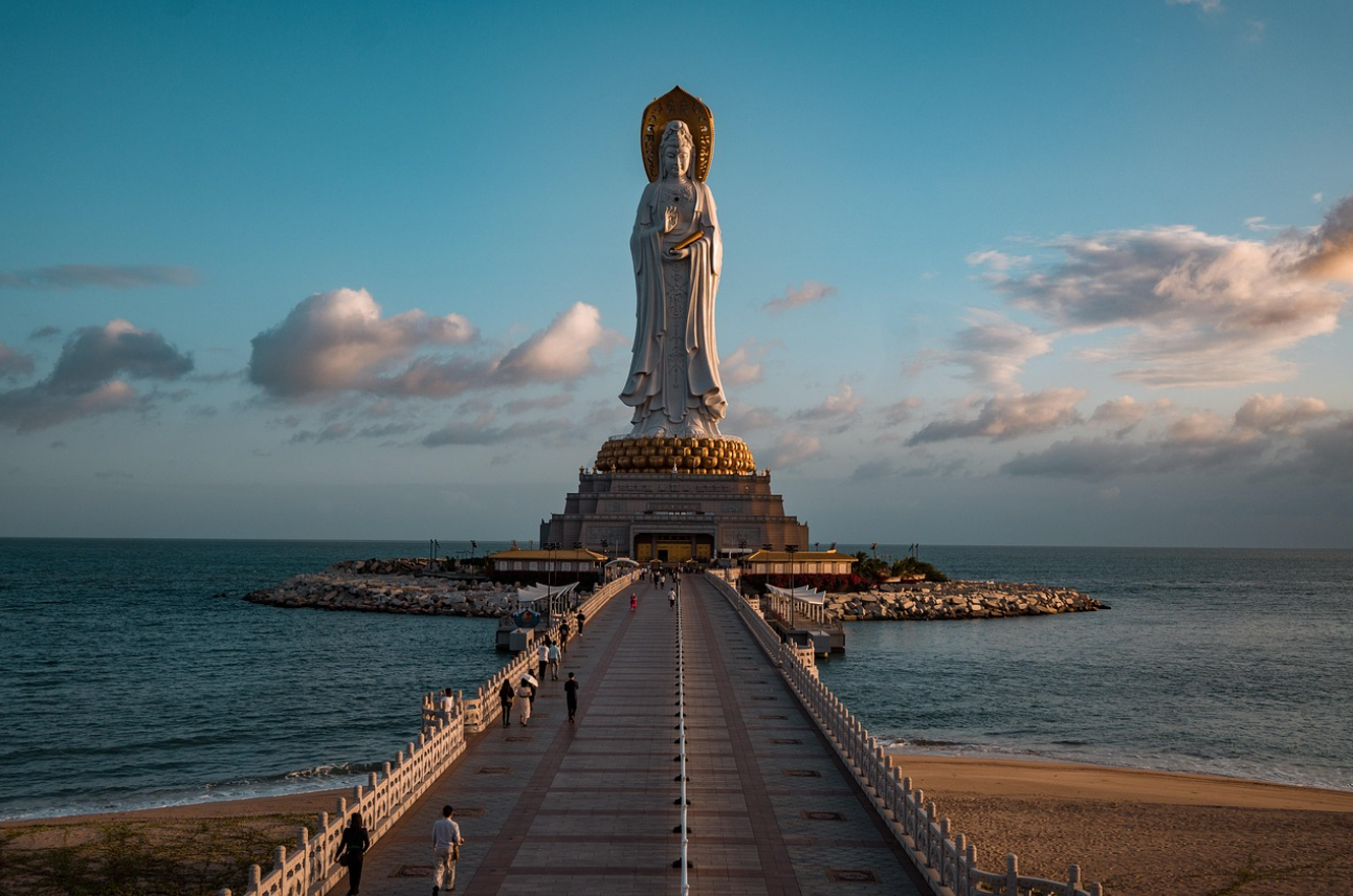 Nanshan Temple Guanyin statue