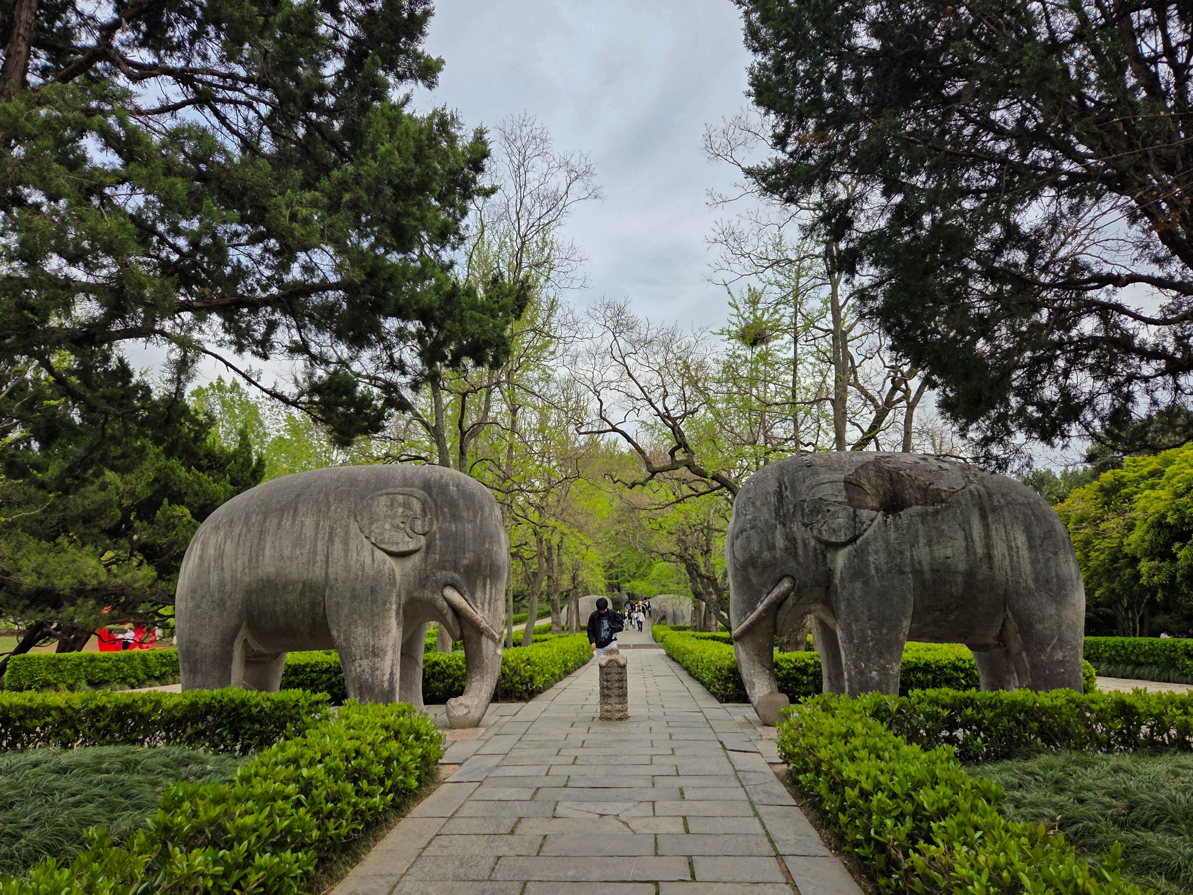 Ming Xiaoling Mausoleum sacred way