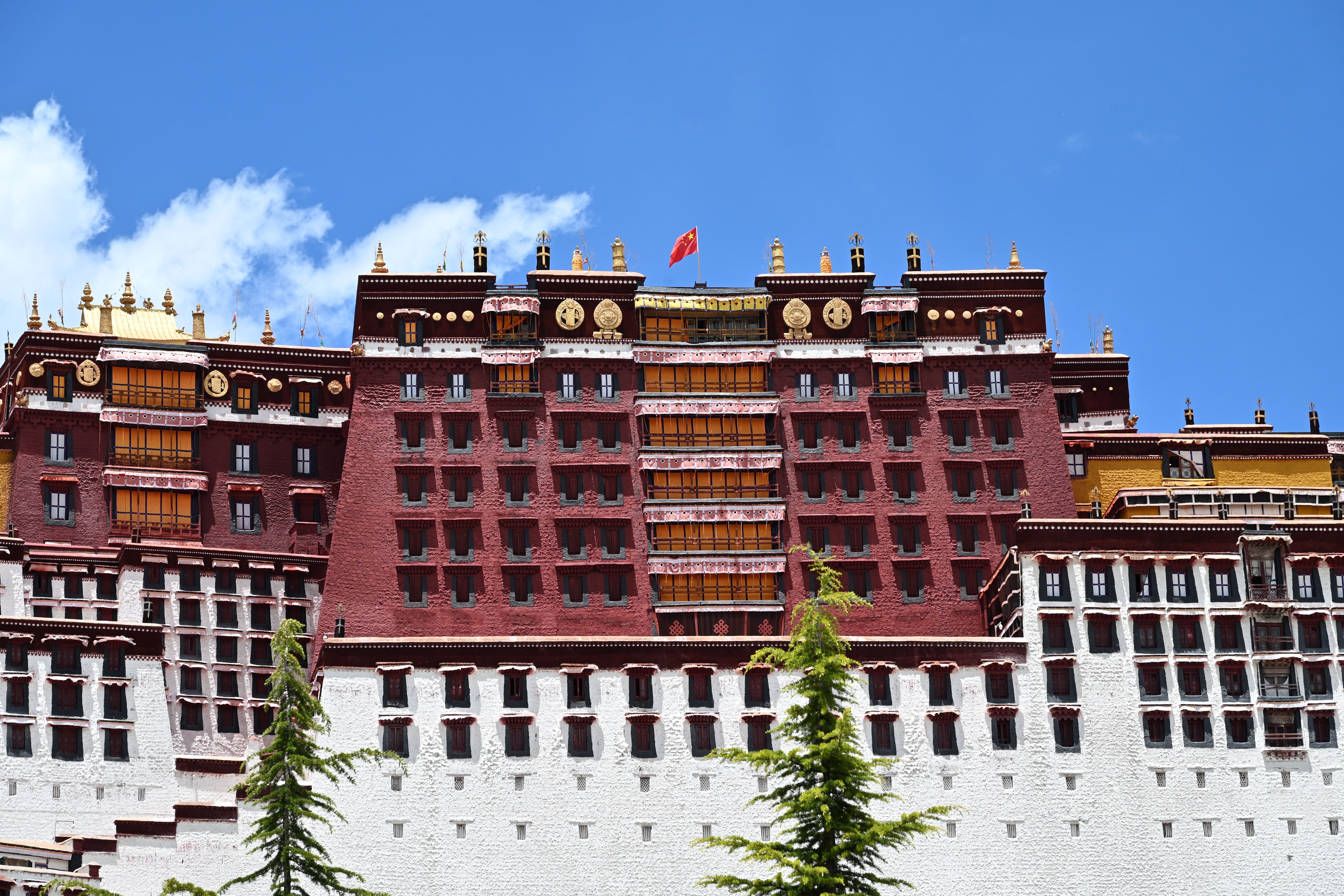 Potala Palace at sunrise