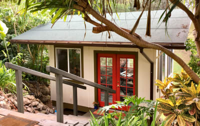 Maui Eco Built logo
