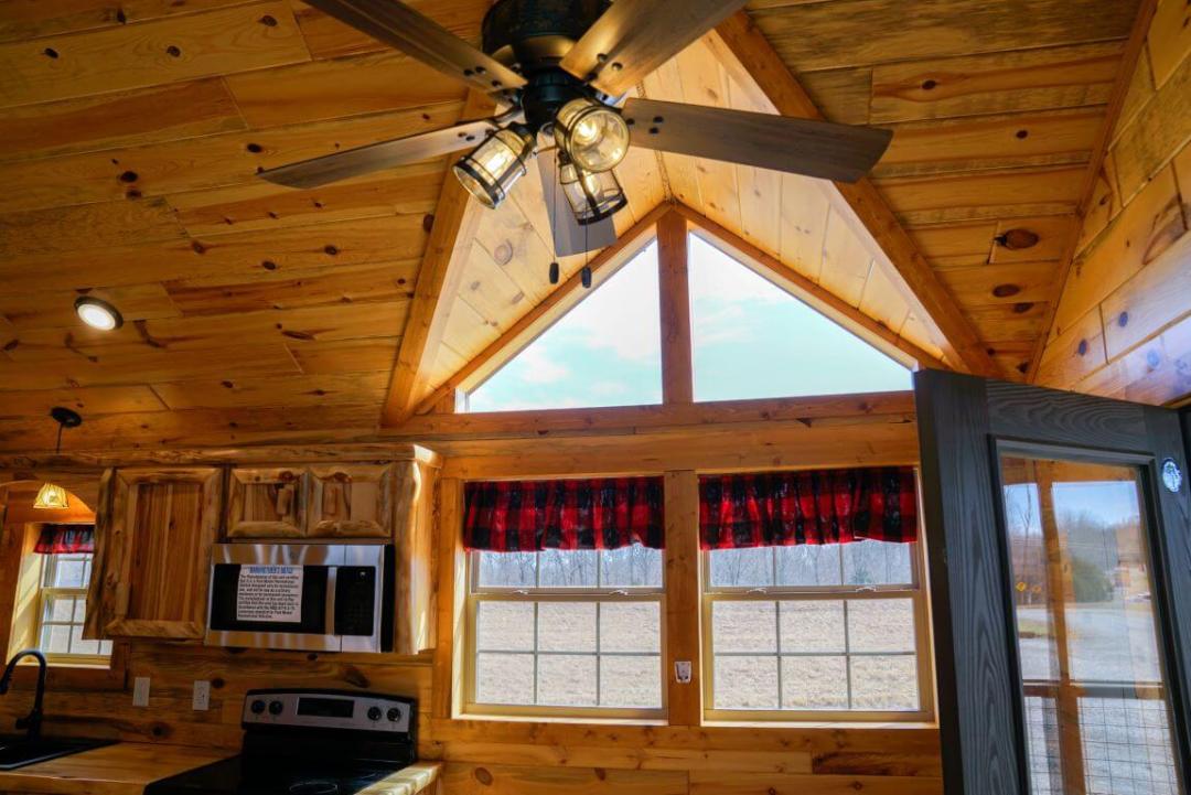 Country T Cabin Park Model thumbnail 3