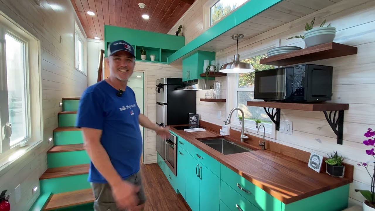Bunkhouse thumbnail 2