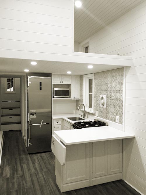 Tiny Houses on Wheels thumbnail 2