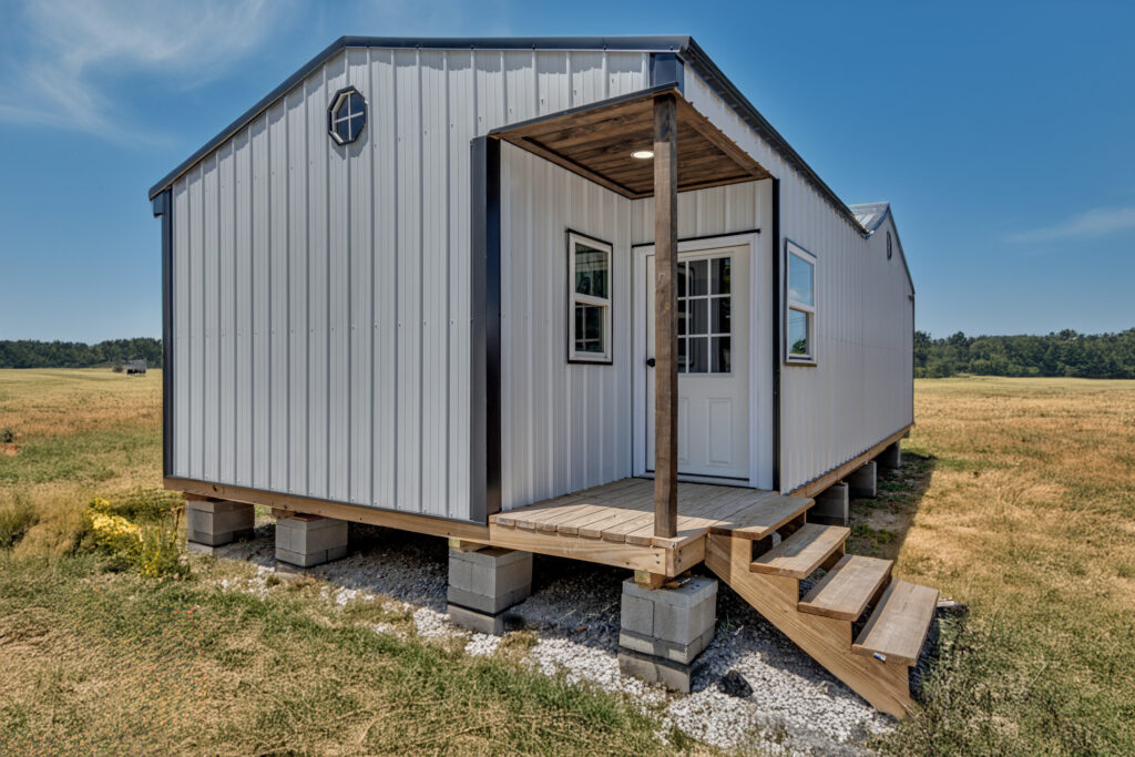12x36 Home Studio - 2 Bed thumbnail 3