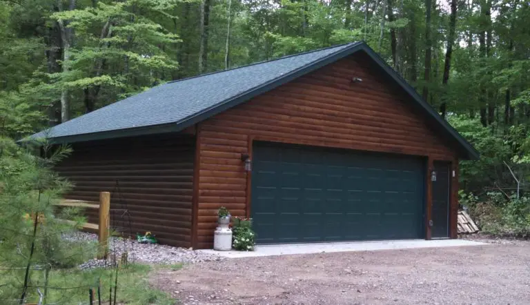Custom Garages thumbnail 3