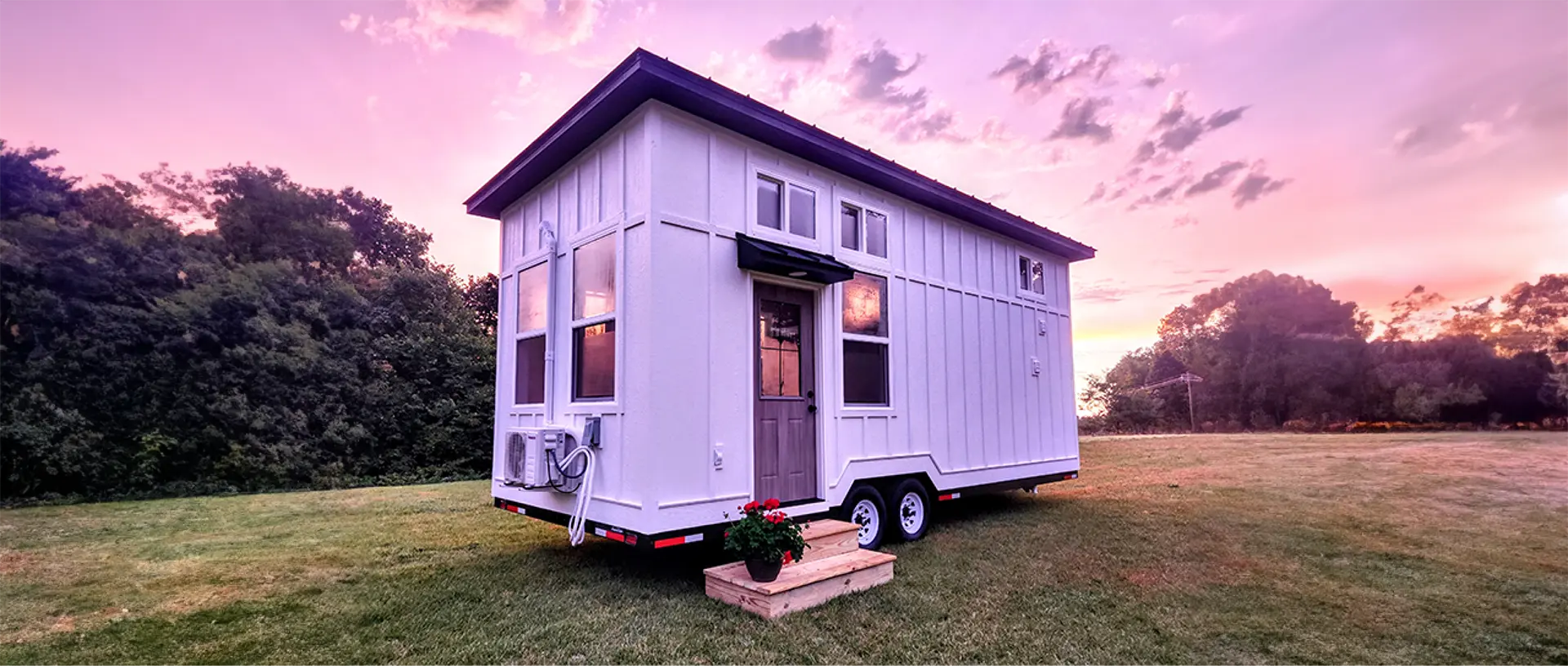 Modern Black & Wood Tiny House