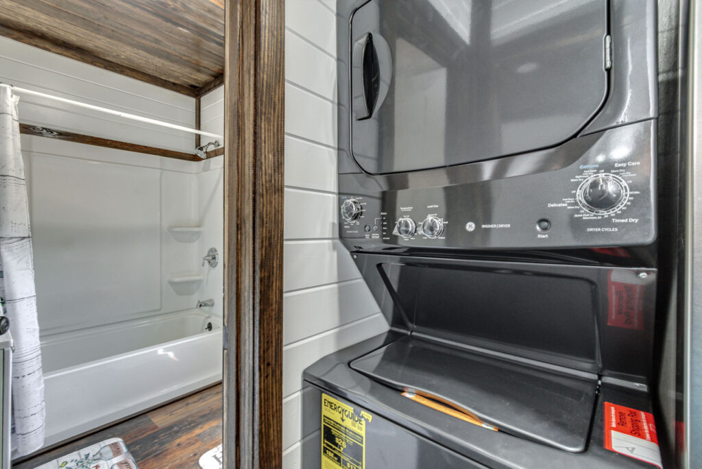 16x36 Home Studio - 2 Bed thumbnail 2