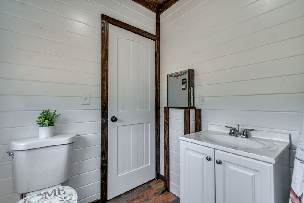 16x36 Home Studio - 2 Bed thumbnail 3