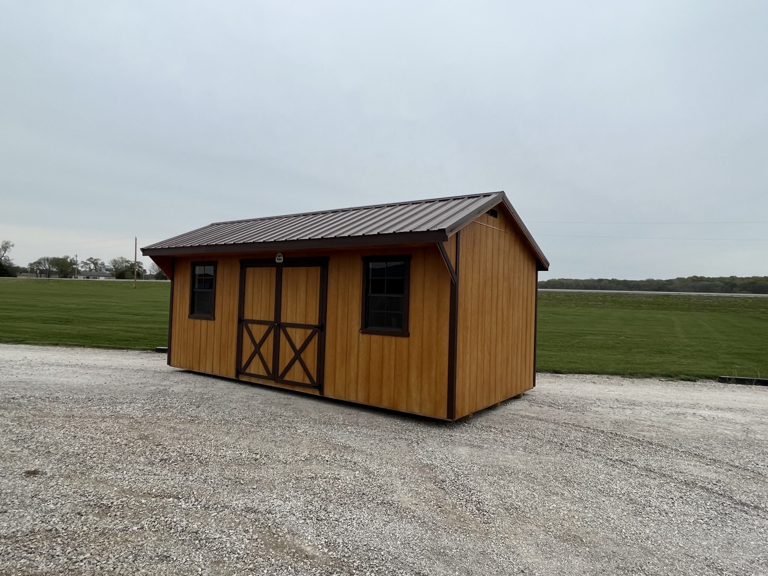 Mini Barns thumbnail 3
