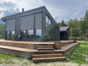 Tømmerhus Familie thumbnail 2