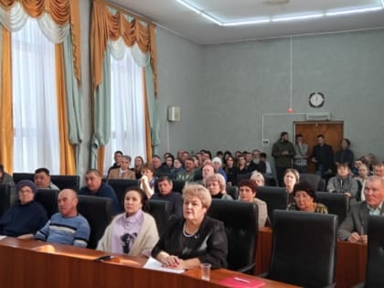 Выездное совещание министерства в Усть-Коксинском районе