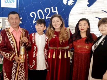 Символ Года семьи прибыл в Кош-Агач