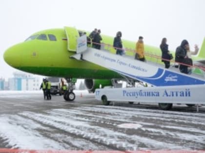 Пассажиропоток аэропорта «Горно-Алтайск» за год вырос почти на 32%