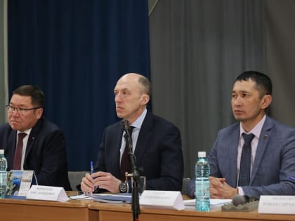 Глава региона встретился с жителями Чемальского района