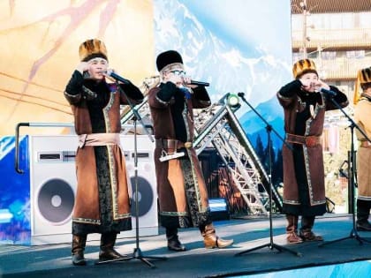 На «Манжероке» отпраздновали Чагаа-Байрам