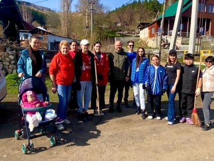 Весенние субботники прошли в Республике Алтай