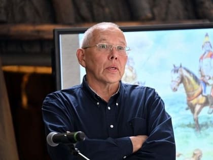 «Лики предков и героев сказаний в полотнах мастера»...