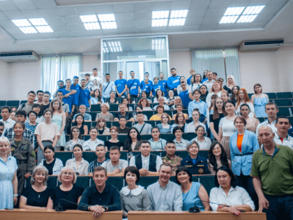 Андрей Турчак встретился со студентами и преподавателями ГАГУ