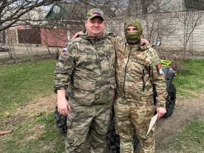 Пётр Громов передал гуманитарную помощь бойцам СВО
