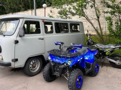 Единороссы передали бойцам пятой танковой бригады необходимую технику