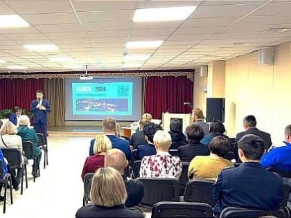 Депутаты отчитываются о проделанной работе