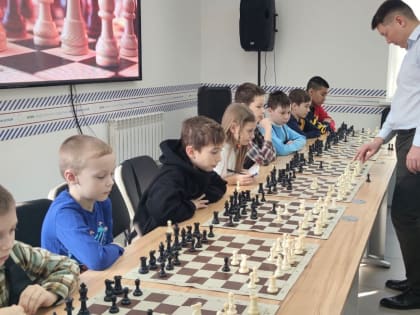 Шахматный турнир прошёл в штабе общественной поддержки Республики Алтай